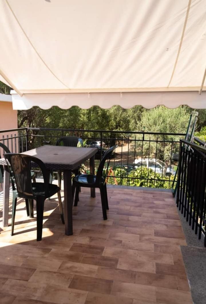 Hotel San Domenico มารีนาดีกาเมโรตา ภายนอก รูปภาพ