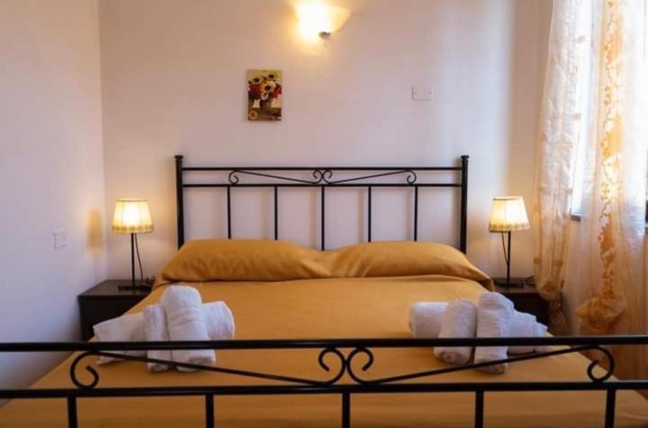 Hotel San Domenico มารีนาดีกาเมโรตา ภายนอก รูปภาพ